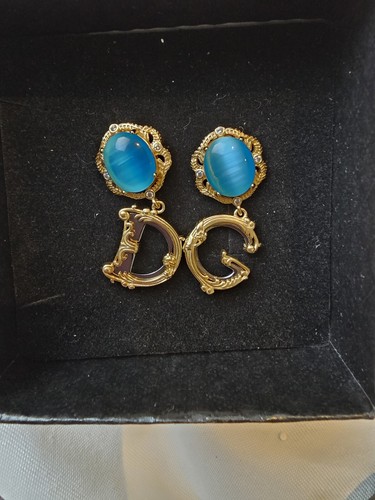Dangling earrings - d&g,