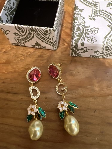 Treasures dolce gabbana - treasures,