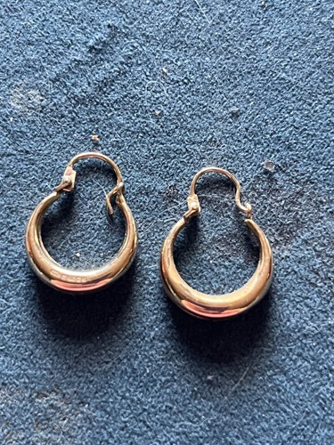Pair 9ct gold hoop - pair,