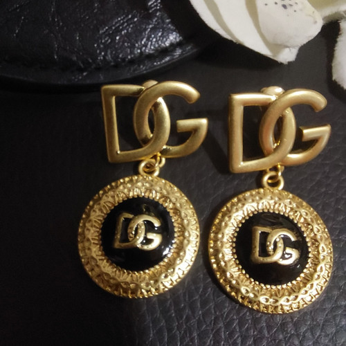 Dolce gabbana g - gabbana, d&g